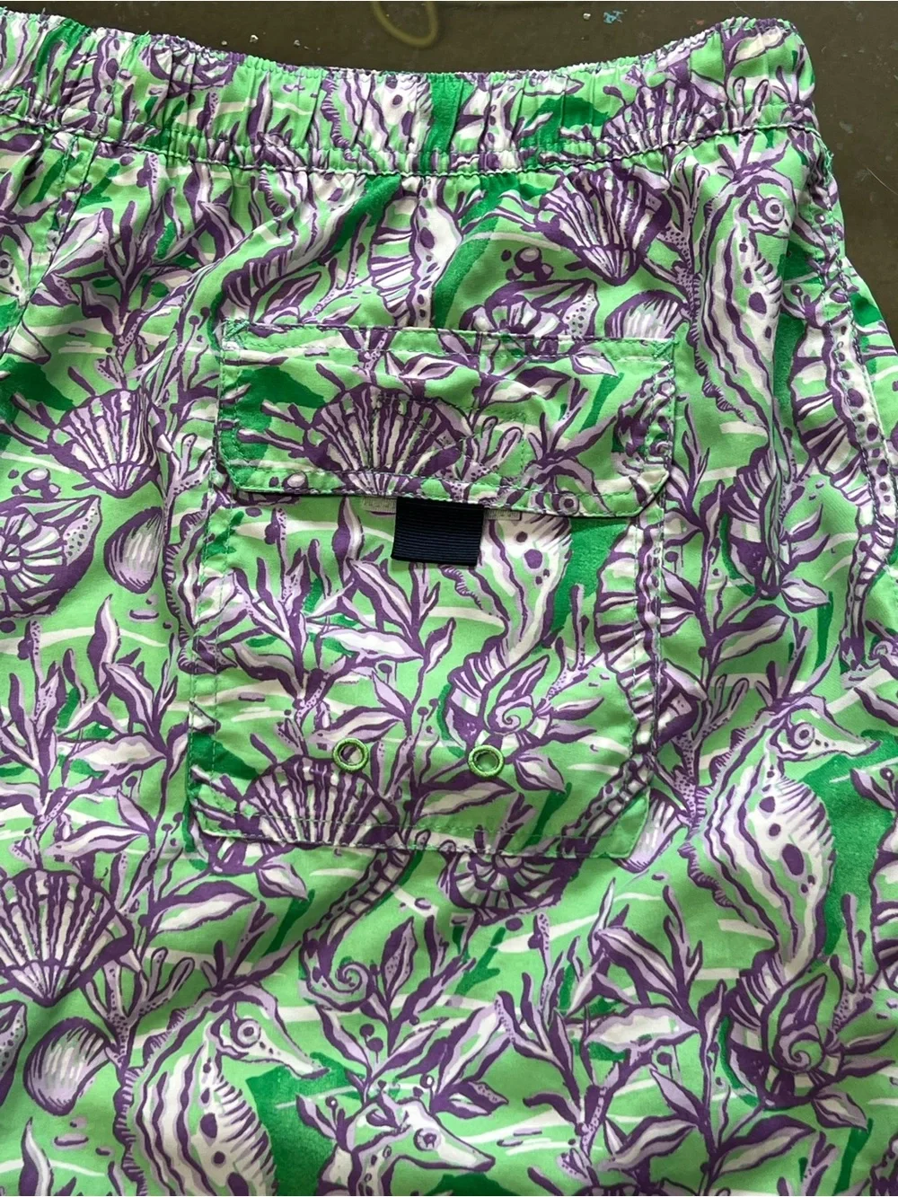 Vineyard Vines clean smoke